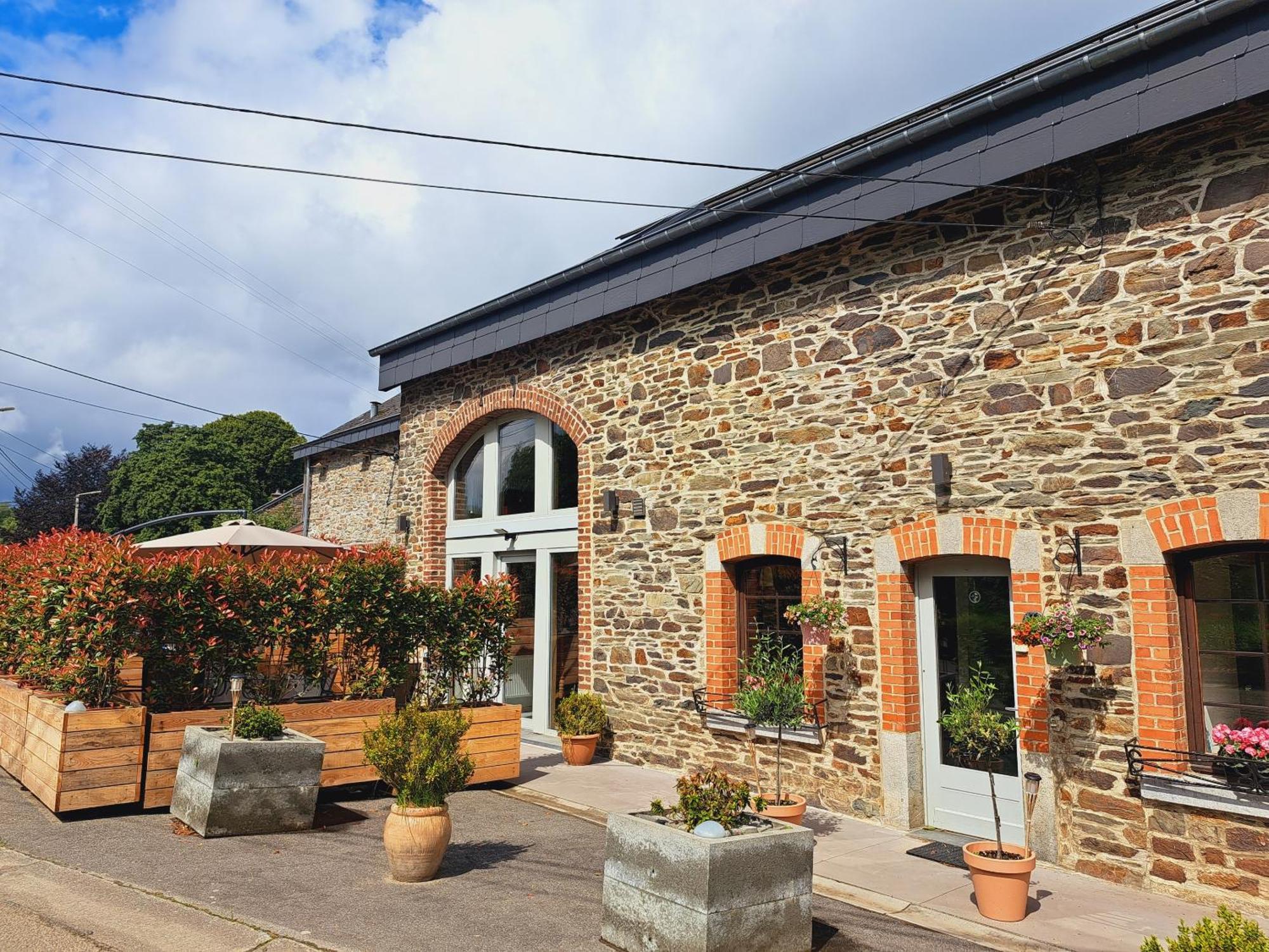 Sous La Charpente Hotel La-Roche-en-Ardenne Exterior foto
